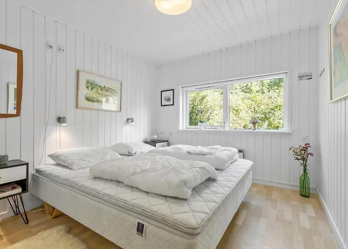 Дом отдыха 8552-grenaa-polderrevsvej-17 *