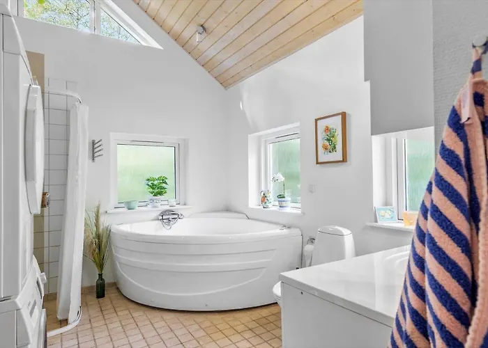 8552-grenaa-polderrevsvej-17 * Грена